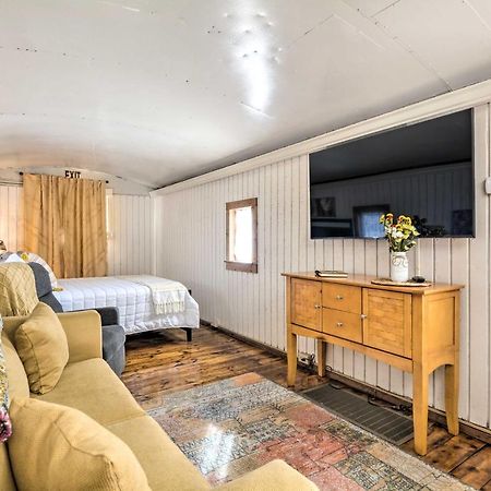 Unique Joplin Gem Converted Train Car Studio Екстериор снимка